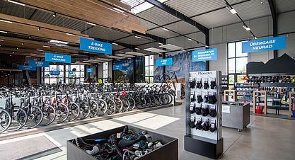 Servicebereich Fahrradhandel Stahlhalle
