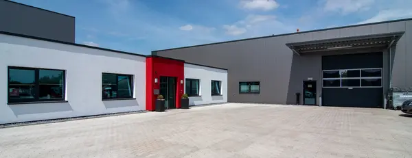 Industriebau - Neubau Servicebetrieb für Brandschutz